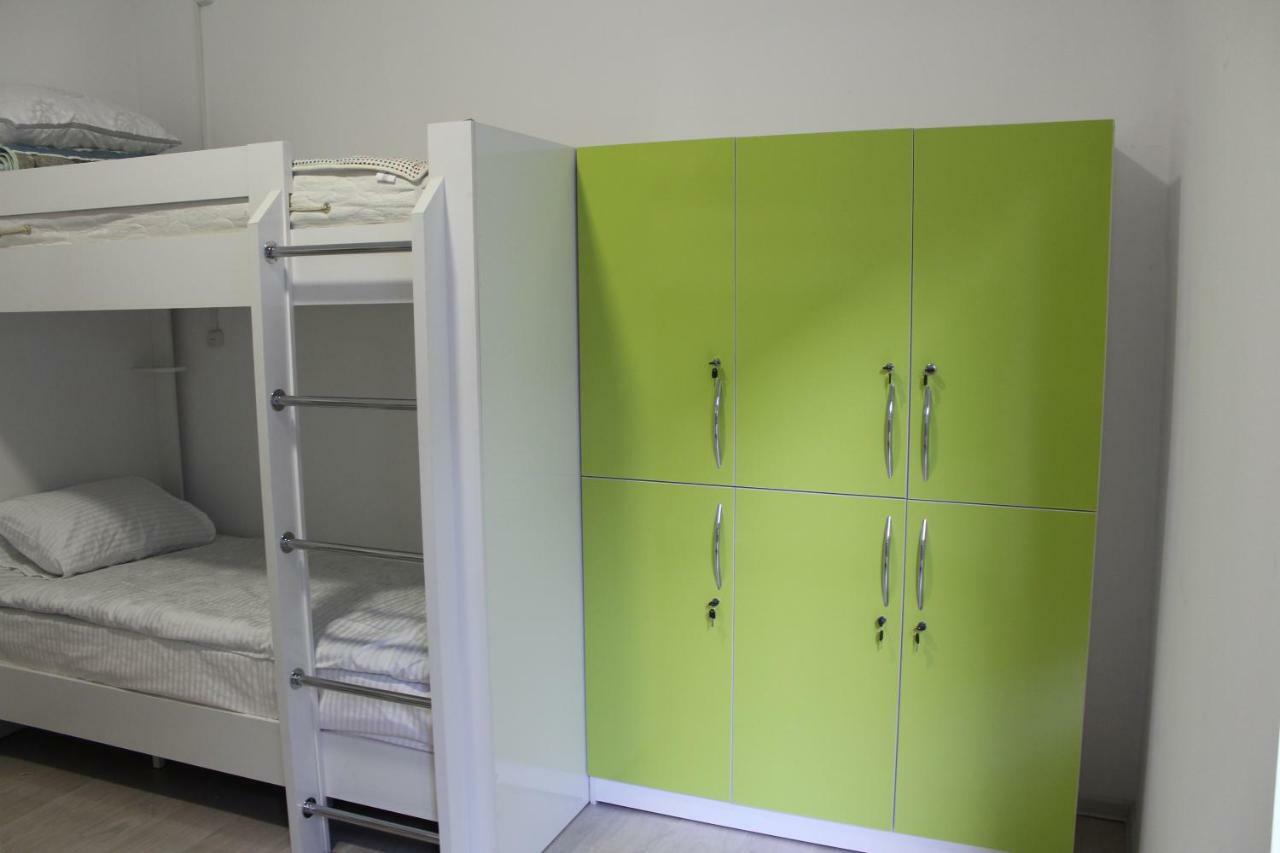 Park Hostel 奥什 外观 照片